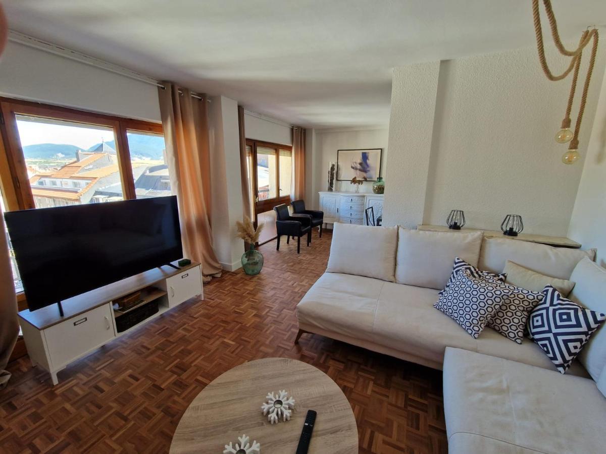 Flor De Nieve Apartment Jaca Exterior foto